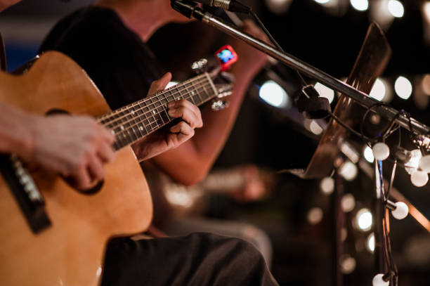 Acoustic Night